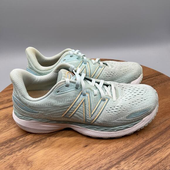 New Balance 860 Shoes Womens Size 8 Green Running Comfort Walking Gym Sneakers - Picture 1 of 9